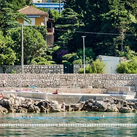 Appartamento Lela Novi Vinodolski
